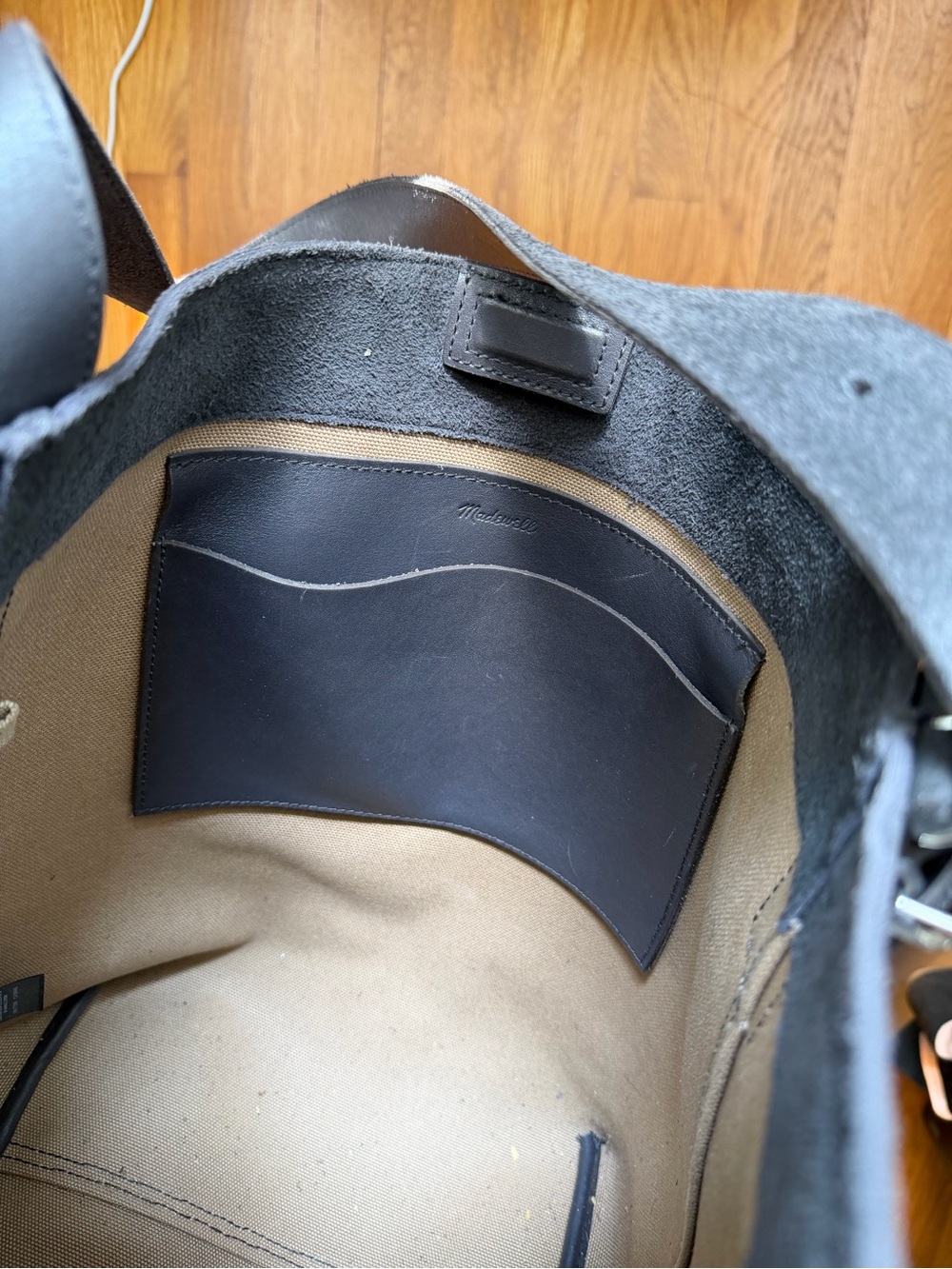 Madewell grey Suede bucket bag - Picture 4 of 6